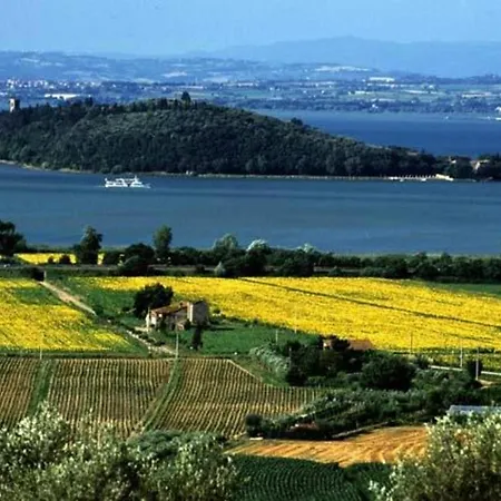 Podere Lacaioli Country house *