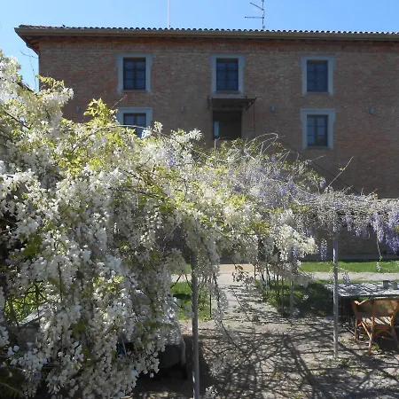 Country house Podere Lacaioli *